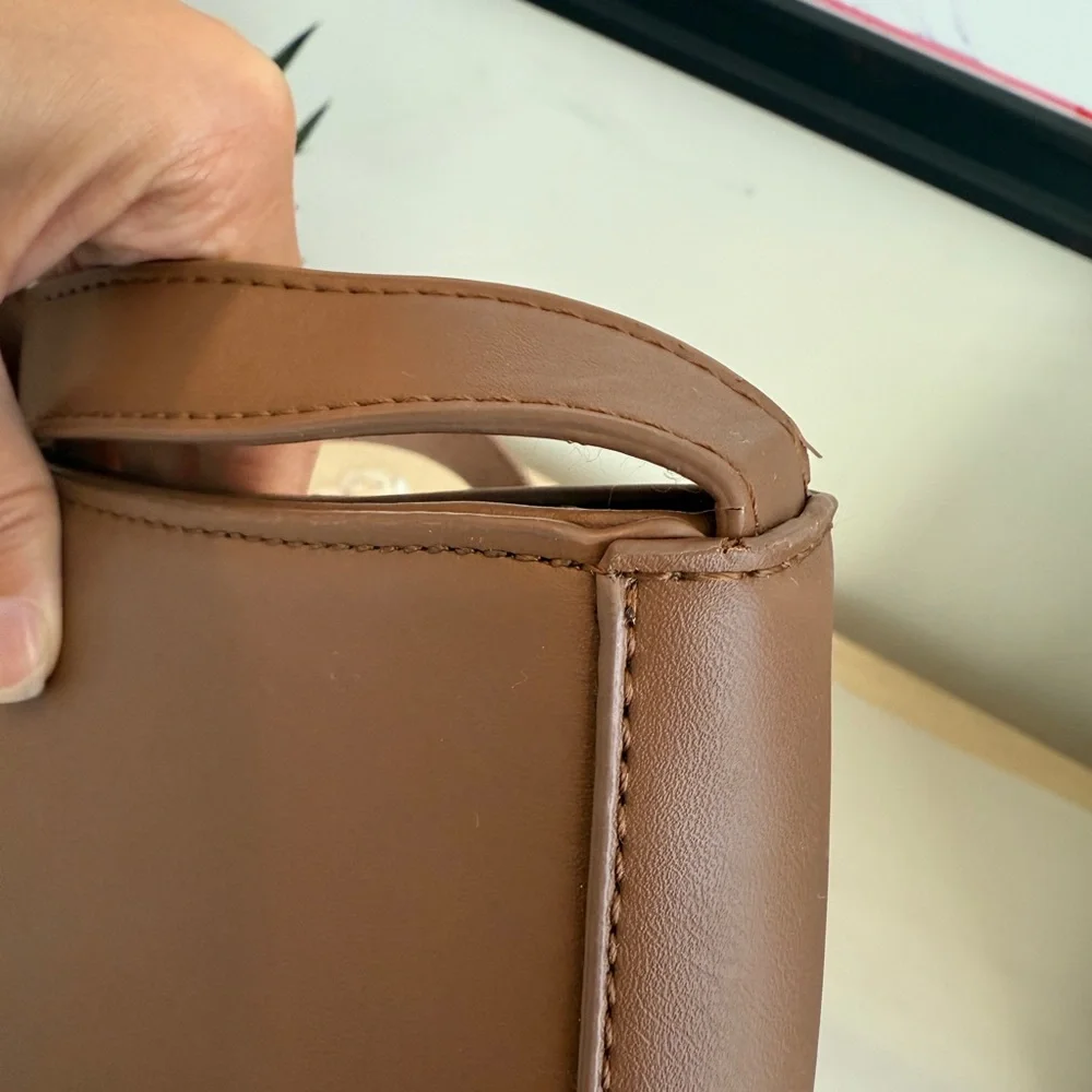 Brown Women's Shoulder Bag - Picture 11 of 11